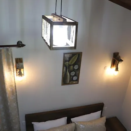 Hotel Trend Cesmealti & Lounge *