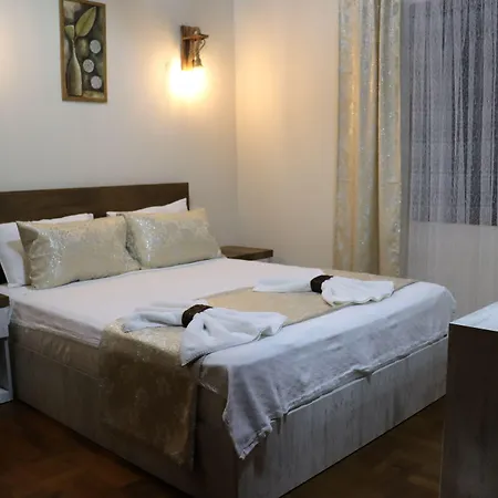 Hotel Trend Cesmealti & Lounge