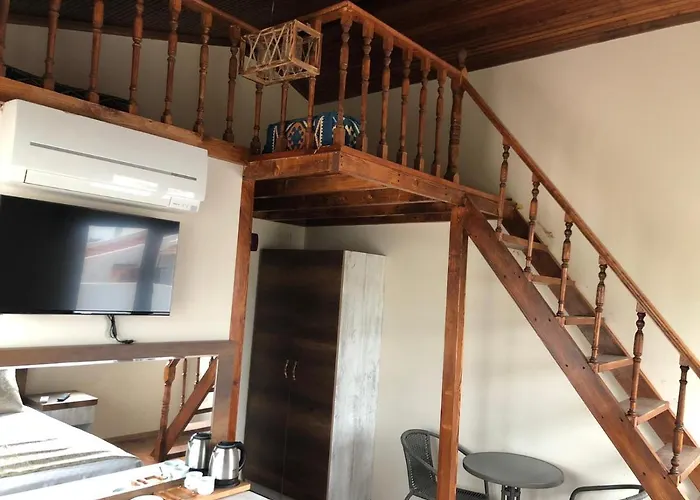 Trend Cesmealti & Lounge *