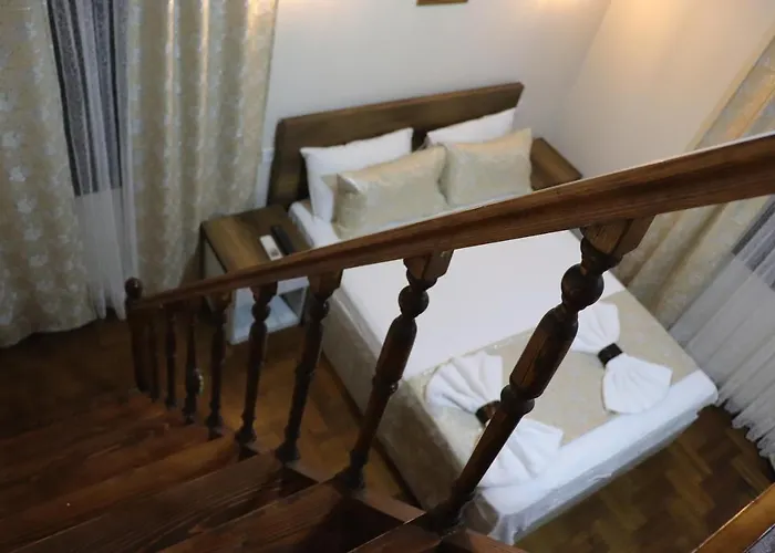 Trend Cesmealti & Lounge *