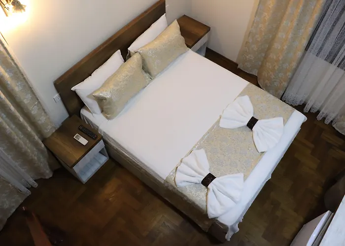 Trend Cesmealti & Lounge Otel İzmir