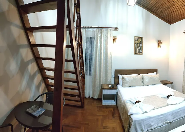 Otel Trend Cesmealti & Lounge İzmir