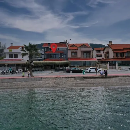 Hotel Trend Cesmealti & Lounge