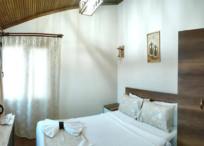 Trend Cesmealti & Lounge Otel