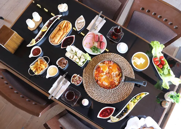 Trend Cesmealti & Lounge 이즈미르