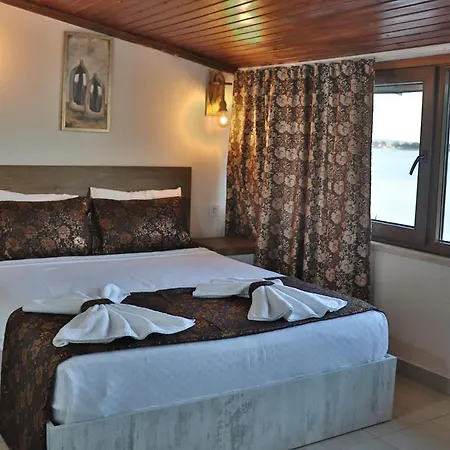 Trend Cesmealti & Lounge Σμύρνη