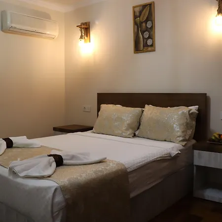 Trend Cesmealti & Lounge * Σμύρνη