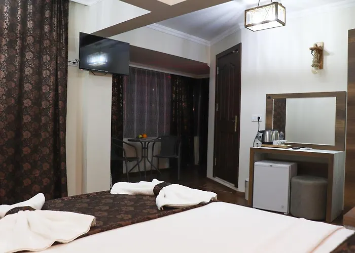 Trend Cesmealti & Lounge Hotel